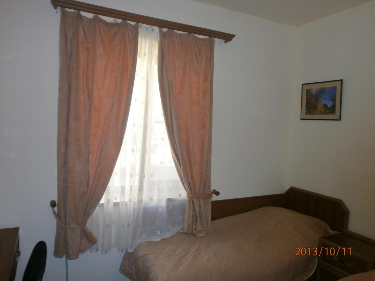 Noravank'S Hotel Areni ภายนอก รูปภาพ