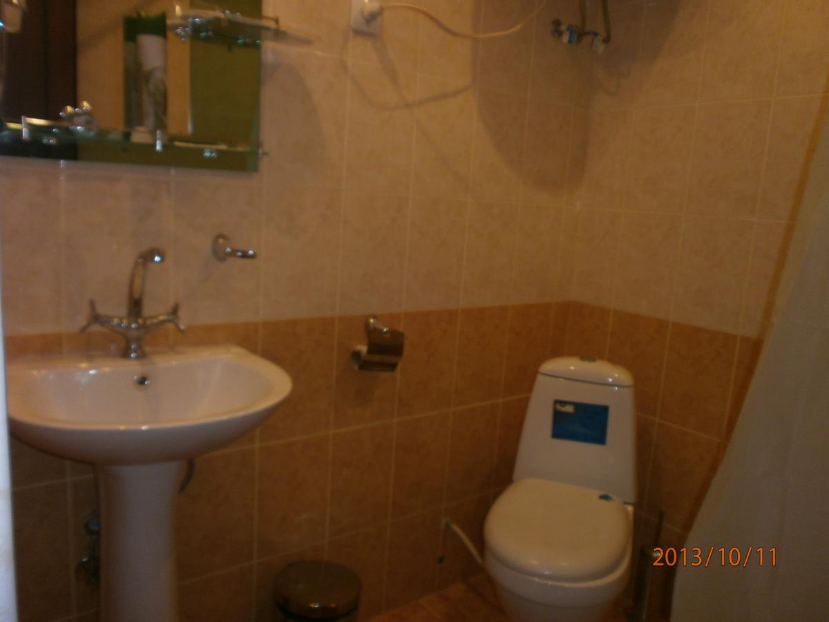 Noravank'S Hotel Areni ภายนอก รูปภาพ