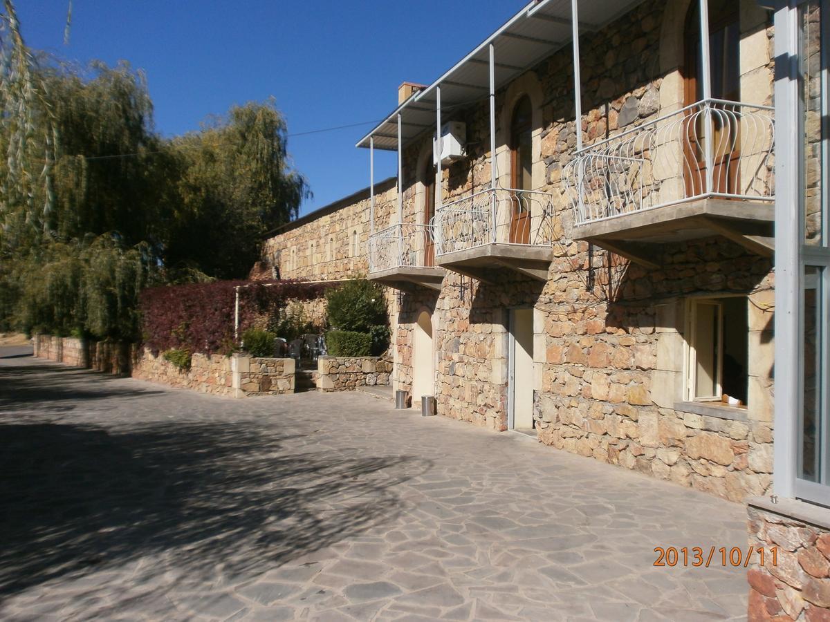 Noravank'S Hotel Areni ภายนอก รูปภาพ