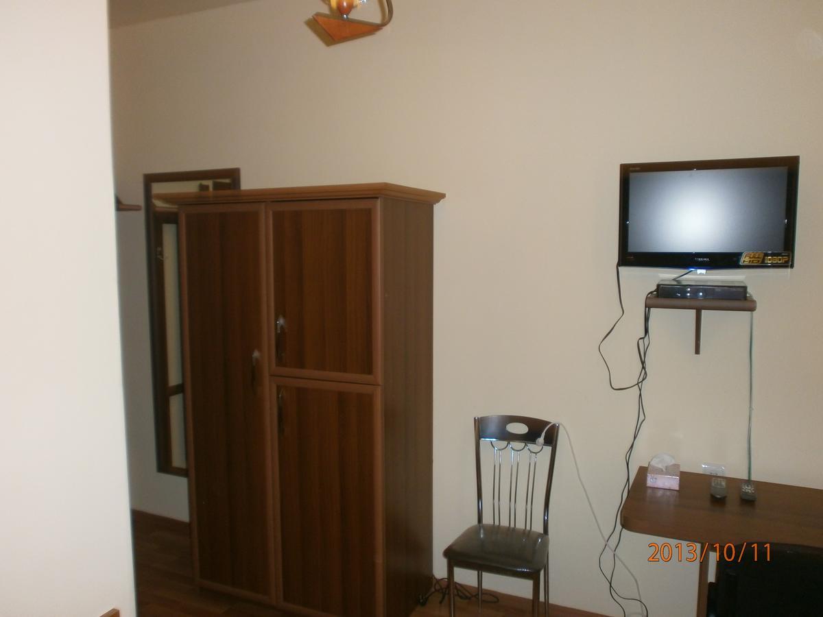 Noravank'S Hotel Areni ภายนอก รูปภาพ
