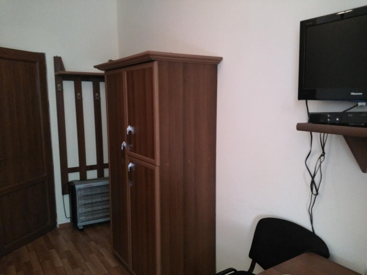 Noravank'S Hotel Areni ภายนอก รูปภาพ