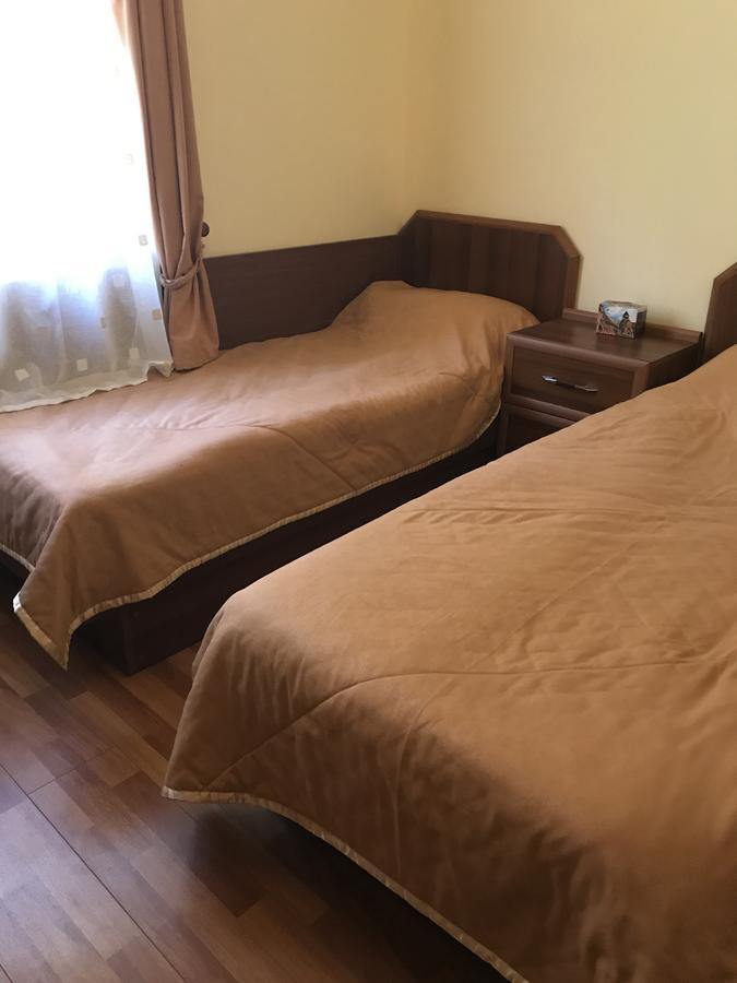 Noravank'S Hotel Areni ภายนอก รูปภาพ